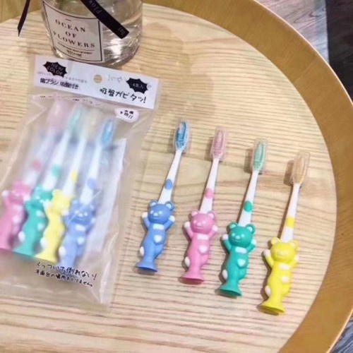 Combo sét 4 bàn chải đánh răng trẻ em, hình con gấu dễ thương, hàng xuất Nhật xịn sò