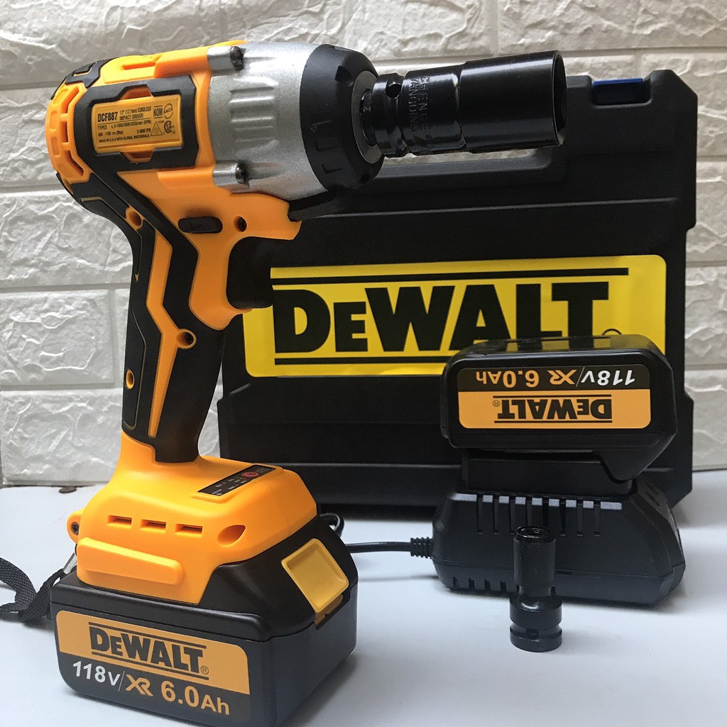 Máy Siết Bulong Dewalt 118V Không Chổi Than 2 pin 10 cell - Hàng Loại 1 có 3 đèn led