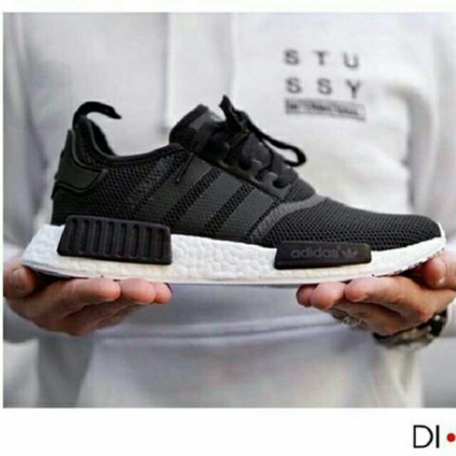Giày NMD