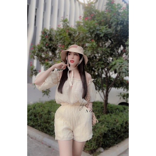 Set tơ trễ vai quần sooc