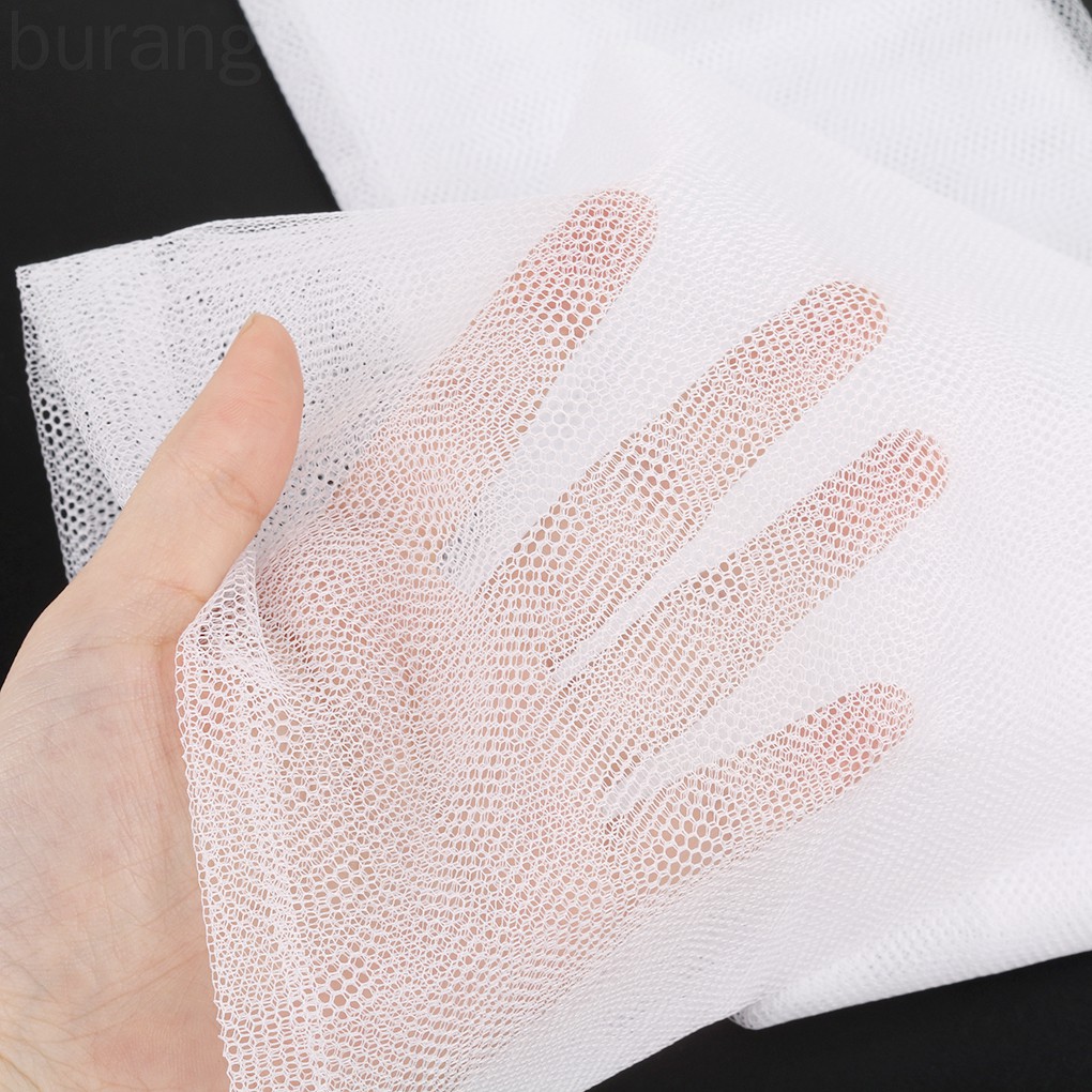 Lưới dán cửa chống muỗi và côn trùng tiện dụng