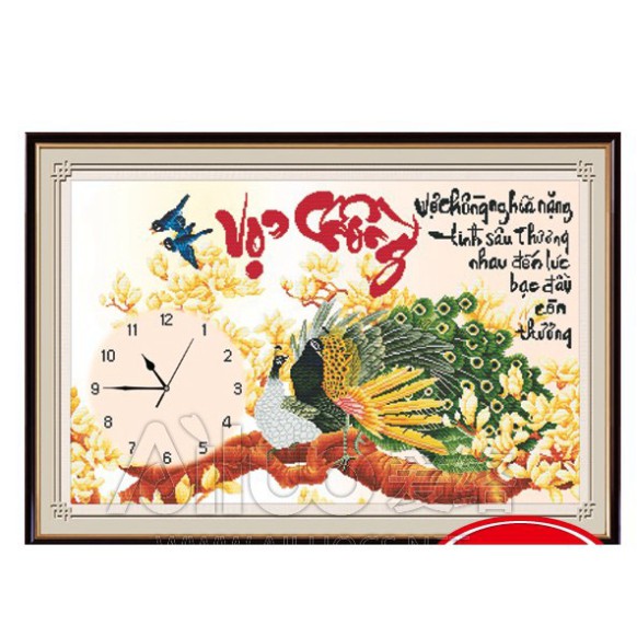 Tranh Thêu chữ thập hình đồng hồ chữ Vợ Chồng (khổng tước) Ailuo 56710 chưa thêu