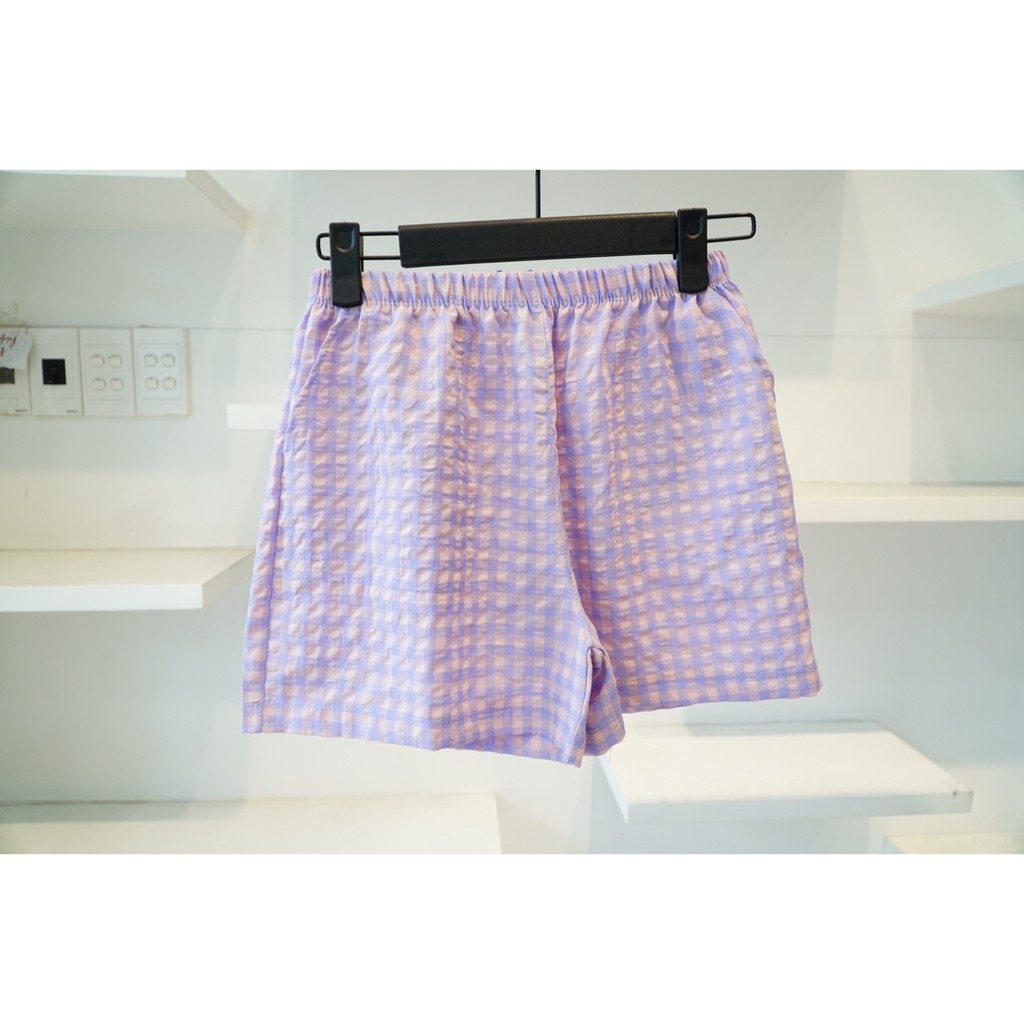 Quần đùi caro nữ ống suông mặc nhà cực mát | BigBuy360 - bigbuy360.vn