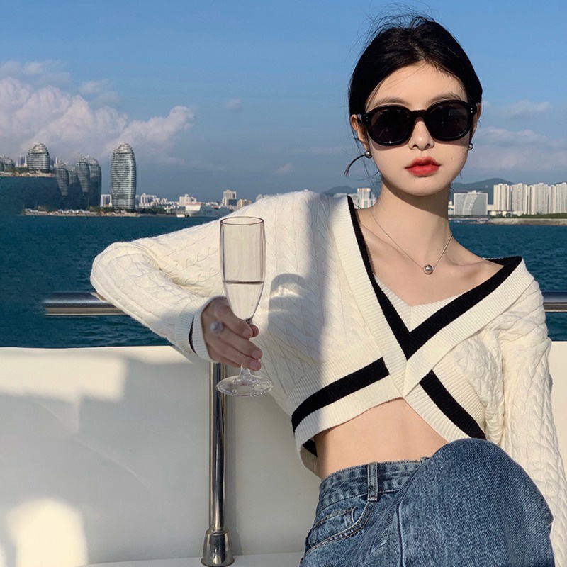 Áo Len Croptop Tay Dài Cổ Chữ V Thời Trang Hàn Quốc Dành Cho Nữ