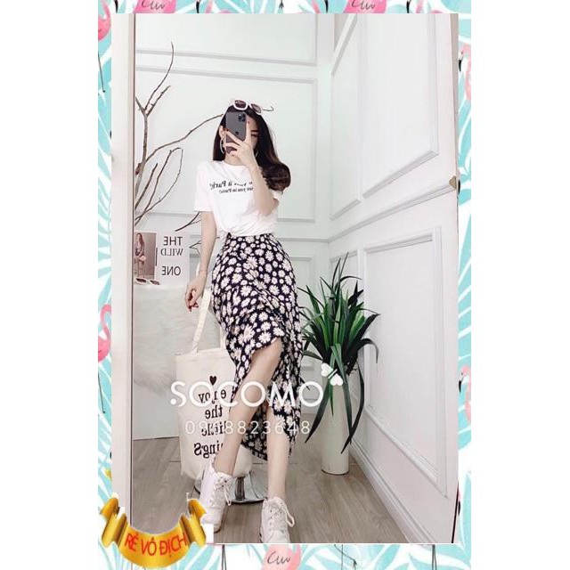 Set Áo thun trắng in chữ mix chân váy dài hoa cúc