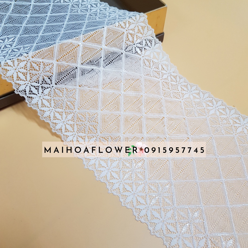 Cuộn ren trắng, ren lưới may đồ, chất đẹp, mềm mại, bản to 20cm