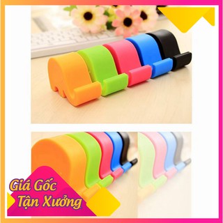 Giá để điện thoại hình voi con kute