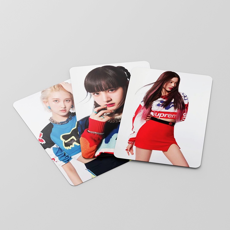 Hộp 55 Ảnh LOMO Card Nhóm Nhạc Hàn Quốc Năm 2022