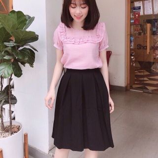 Chân váy xếp ly dáng dài