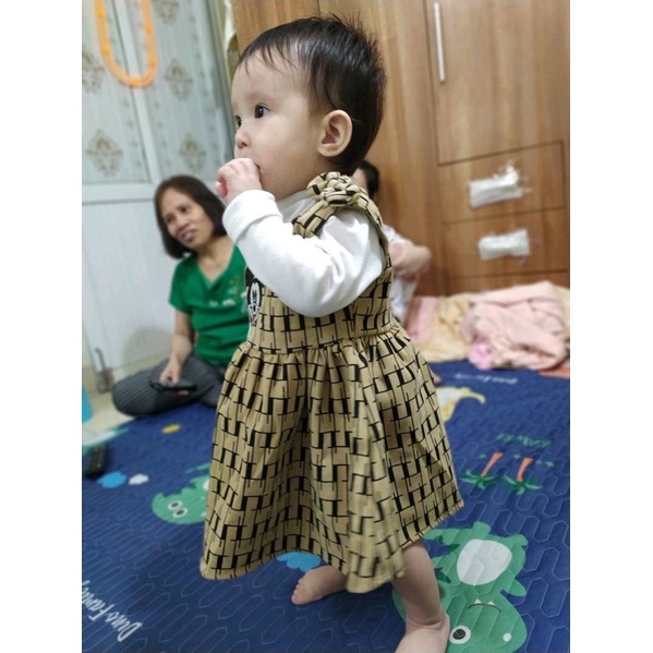 Váy nhung micky đeo nơ kèm áo cotton 4 chiều cho bé 1-5 tuổi