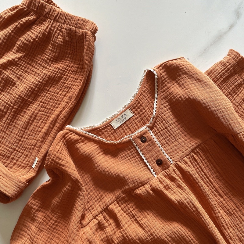 Bộ đùi xô muslin trơn phối ren cao cấp