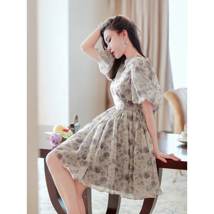 MẪU ĐẦM VOAN HOA TAY BÈO CỔ TRÒN SÂU DUYÊN DÁNG THỤC NỮ UP