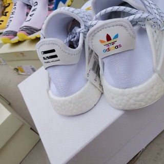 Giày sneaker human boost nmd! The best hu!