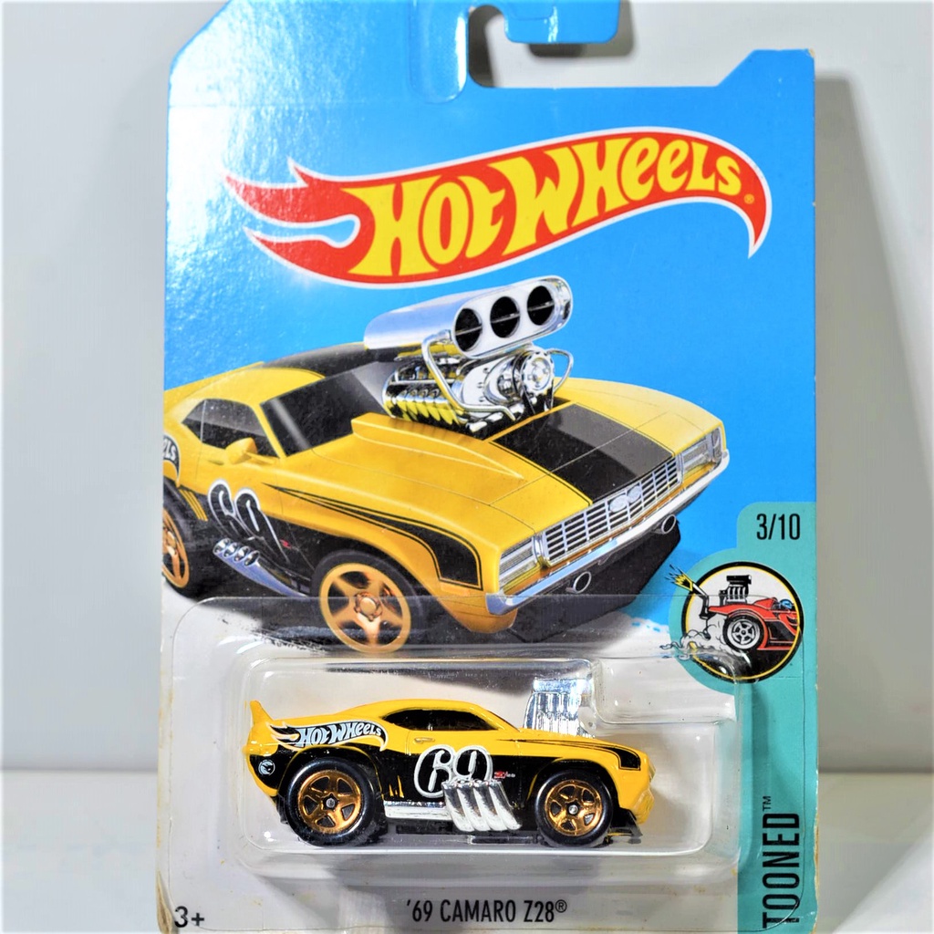 Xe Hotwheel Đủ Loại  - Size 3 x 7 cm