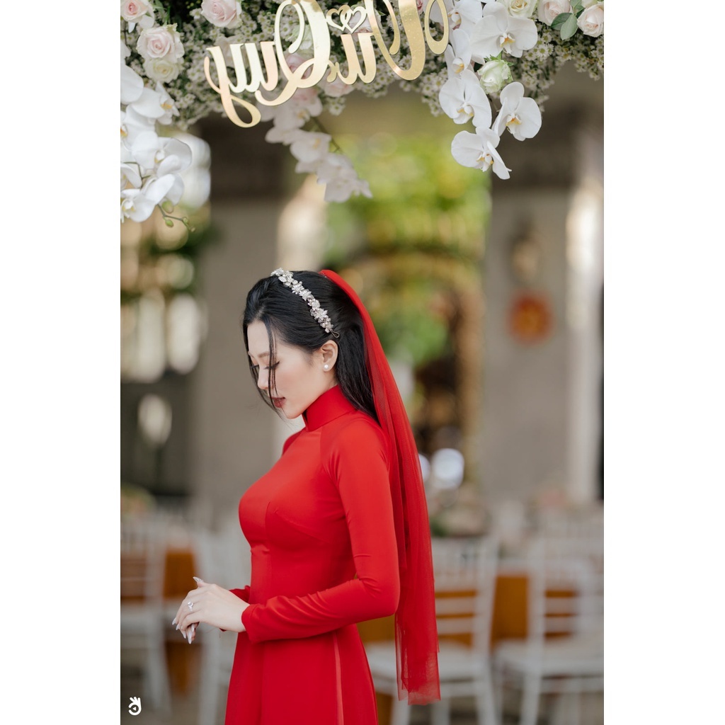 Áo Dài Cô Dâu Trơn 2 Màu Trắng+Đỏ Lụa Mỹ May 4 Tà Đính Kết Hạt Cổ, Tay, Tà Một Thiết Kế By Áo Dài Việt