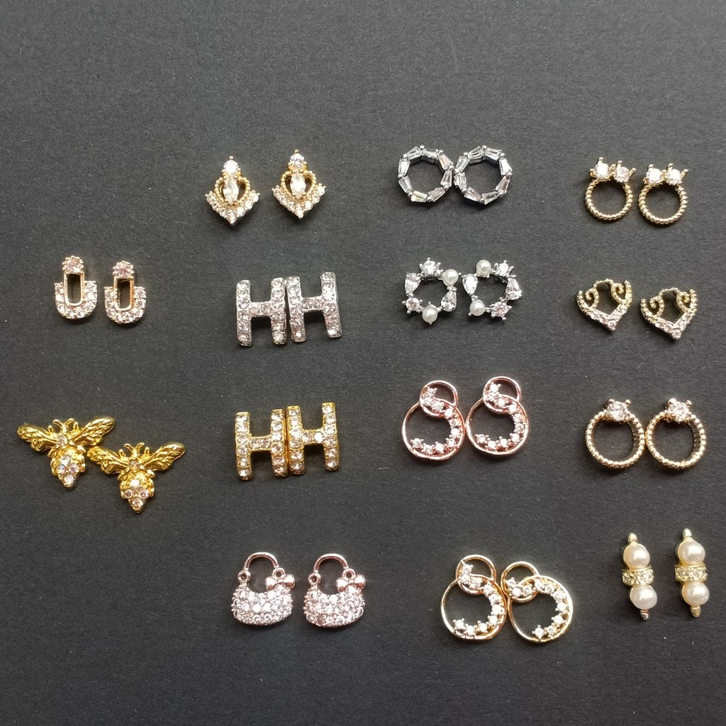 Charm đá đính móng C026