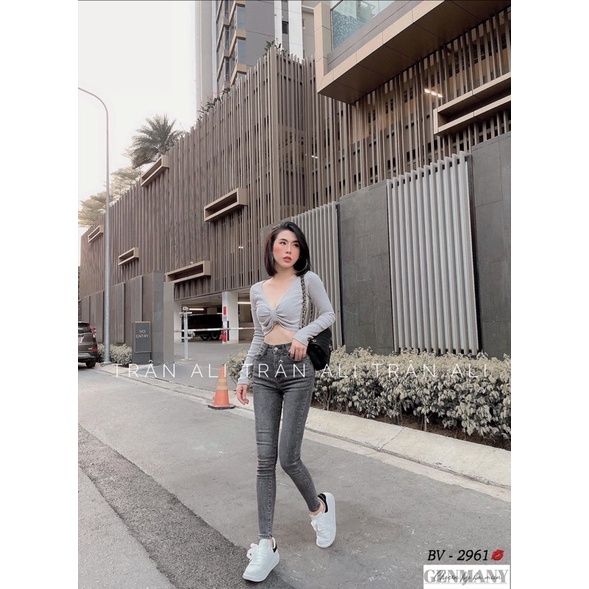 Quần bò ôm chất siêu đẹp. Size S M L