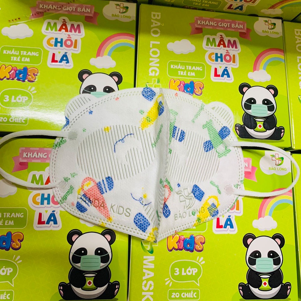 Hộp 10 Khẩu trang cho bé 1-3 tuổi mầm chồi lá 3D hình gấu kháng khuẩn cao cấp, hình ngẫu nhiên