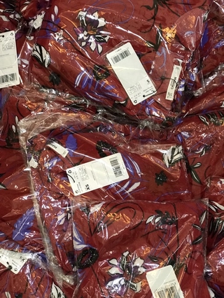 VÁY HOA ĐỎ MANGO AUTHENTIC