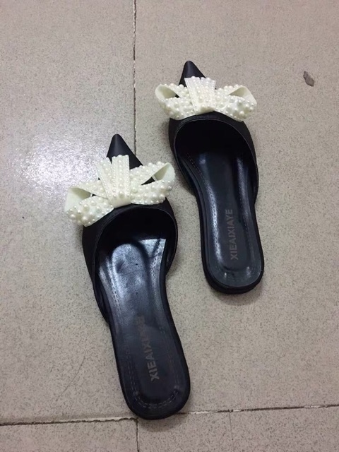 Sục satin nơ đá