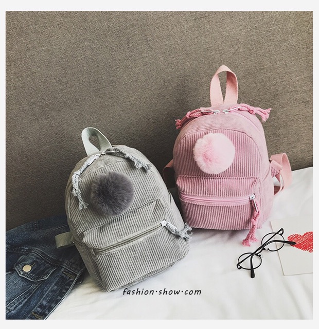 Balo nhung mini đính quả bông xinh xắn