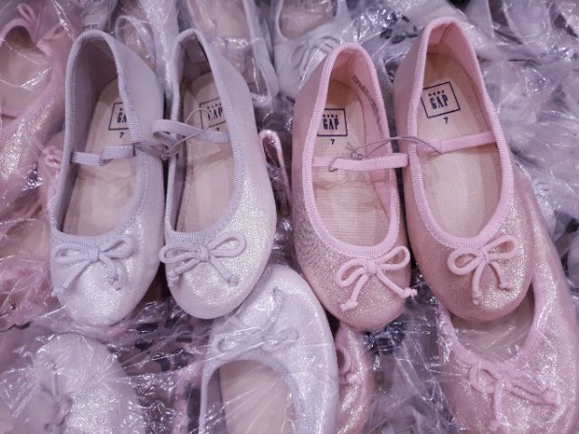 Giầy búp bê nhũ GAP dư xịn