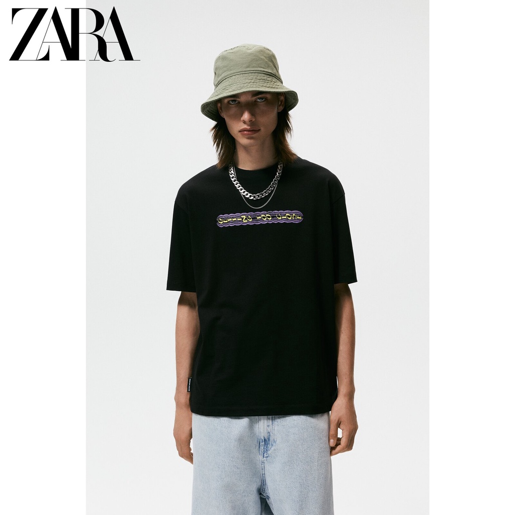 Áo Thun Tay Ngắn Dáng Rộng Chất Liệu Cotton In Chữ Hiệu ZARA Thời Trang Cho Nam 00495302800