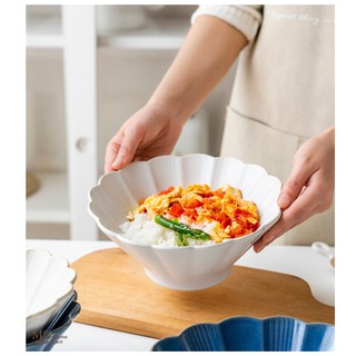 Bộ bát gốm men bóng hình hoa