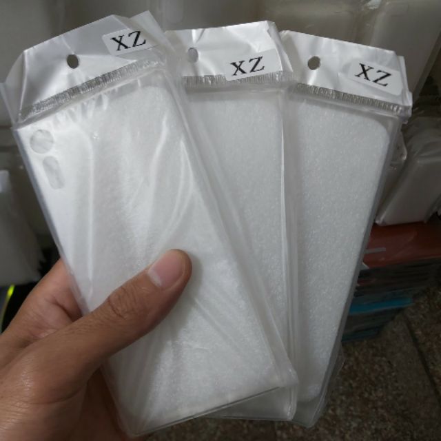 Bộ 3 chiếc ốp dẻo silicon sony XZ/XZS trong suốt (loại tốt)
