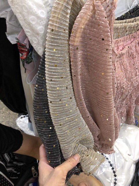 Áo kim sa bẹt vai