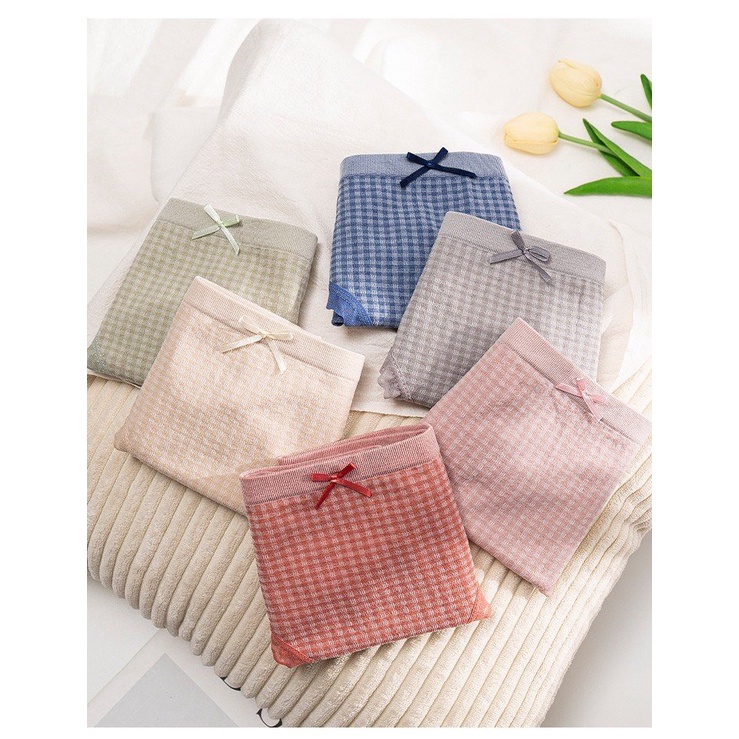 Quần lót cotton nữ cạp vừa Vanvene hoạ tiết kẻ caro viền ren chống hằn Q023 | BigBuy360 - bigbuy360.vn