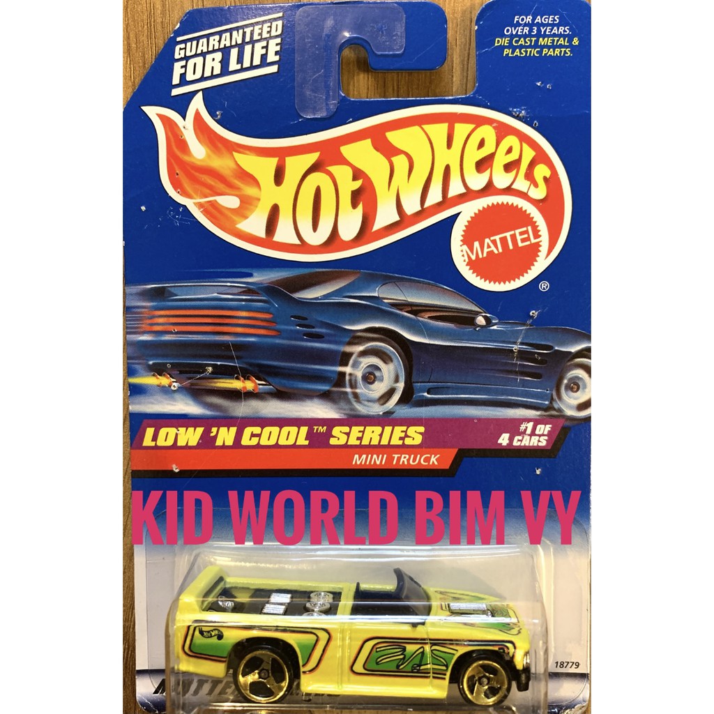 Xe mô hình Hot Wheels basic Mini Truck 18779, 40K.