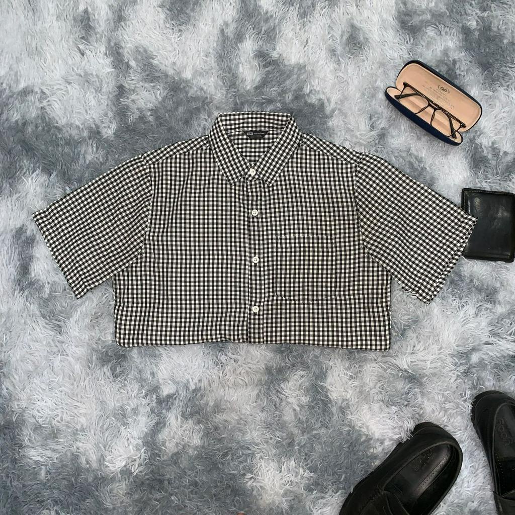 Áo Sơ Mi Nam Ngắn Tay Công Sở, Chất Vải Lanh Thoáng Mát Hoạ Tiết Caro Đen Trắng Sọc Nhỏ