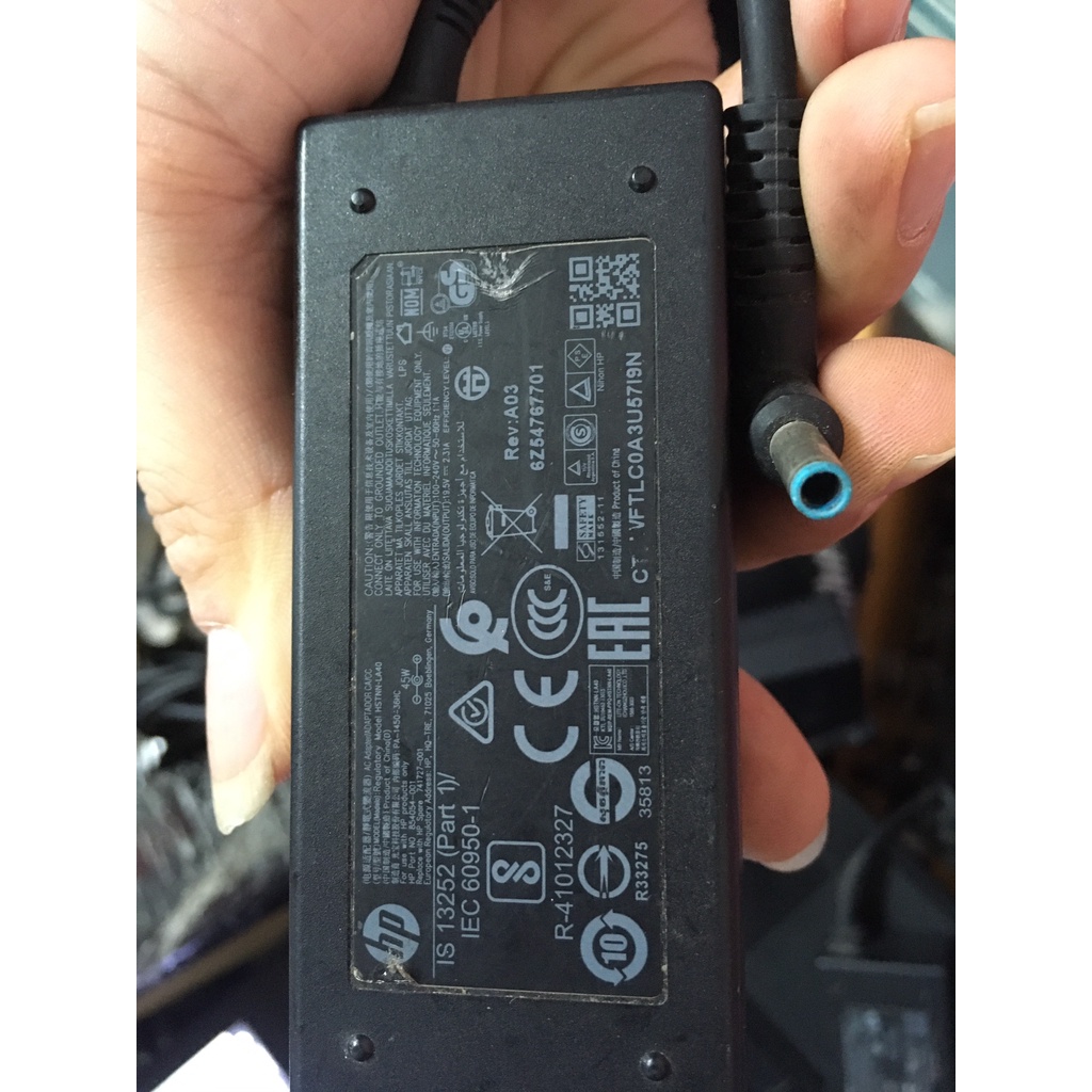 QUA SỬ DỤNG, XỊN  Nguồn Sạc điệp Laptop HP 45w 19.5v 2.31 2,31 1.58 A 1,58 chân kim to zxanh nhỏ Φ4.5 *3.0mm Pavilion