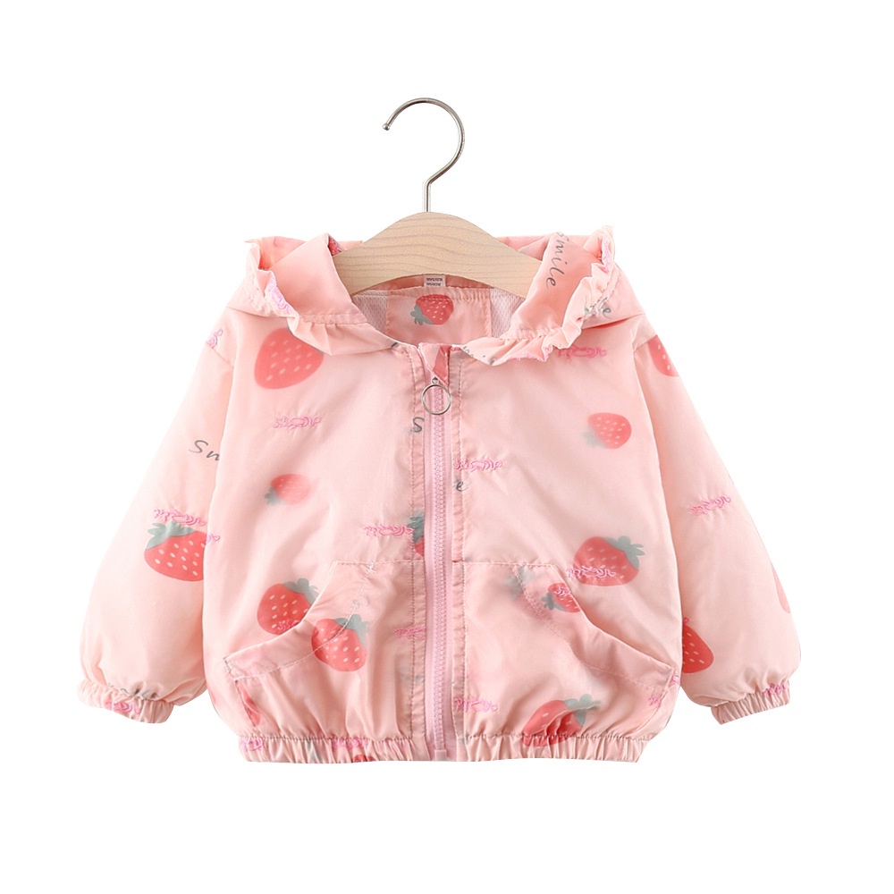 Áo khoác gió bé gái họa tiết dâu tây siêu xinh size 7-15kg