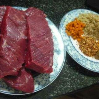 Khô gà,  khô bò nhà làm
