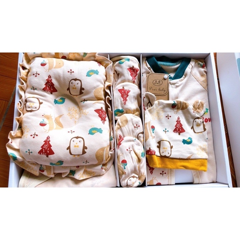 Set quà tặng cotton organic cao cấp cho bé sơ sinh đầy tháng kèm hộp đựng túi xách 24 chi tiết