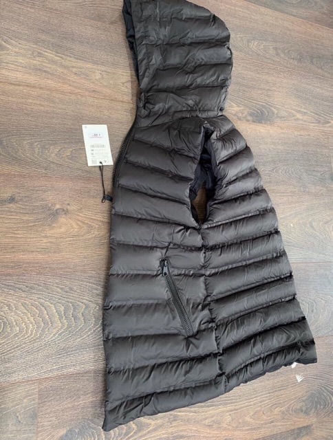 HẾT HÀNG Áo gile phao Zara VNXK màu đen