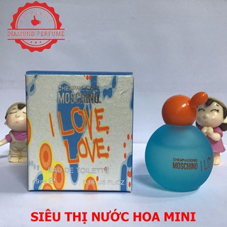 Nước hoa nữ Moschino Cheap And Chic I Love Love EDT 4.9ml