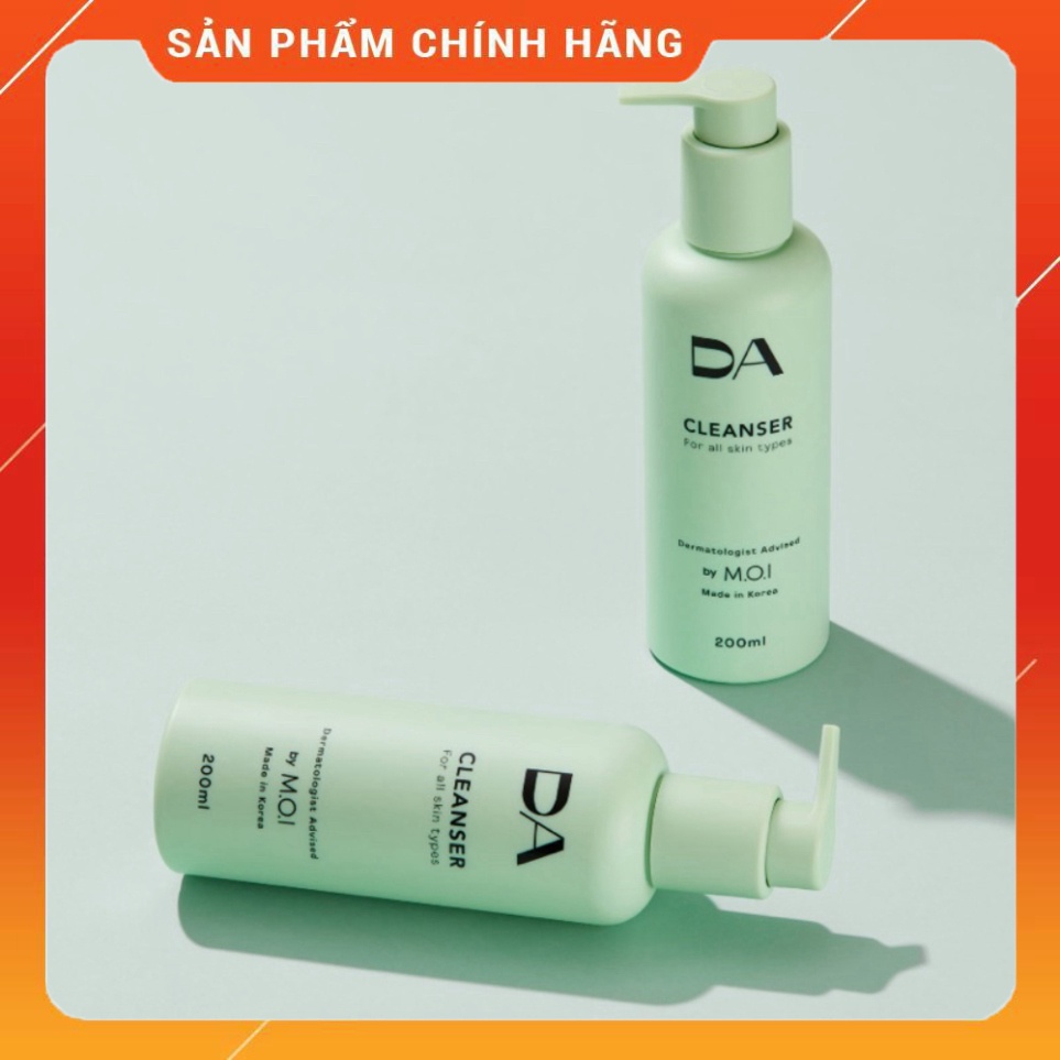 Sữa rửa mặt và Toner 5in1 DA hãng MOI hồ ngọc hà