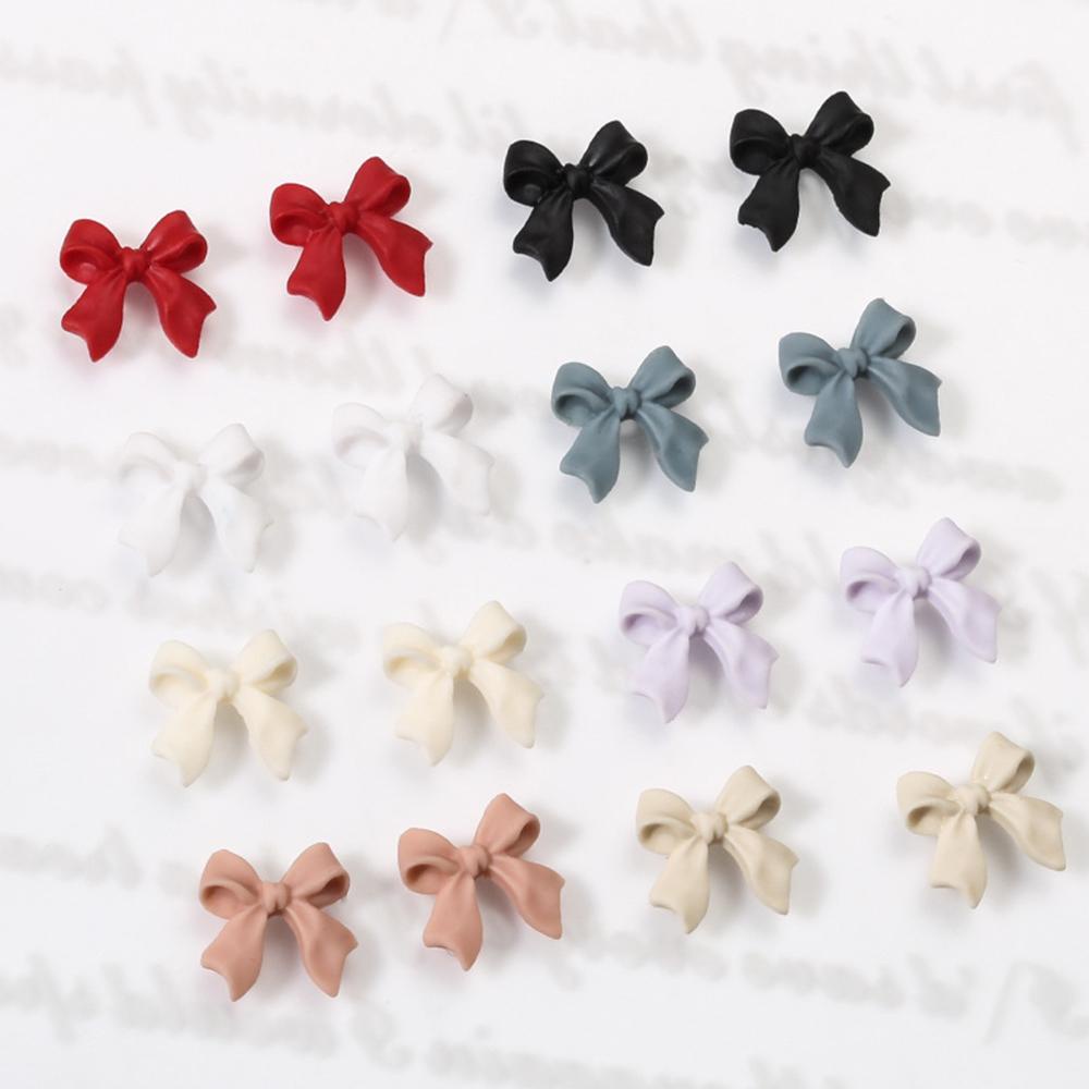Set 10 Phụ Kiện Trang Trí Móng Tay 3D Hình Nơ Xinh Xắn