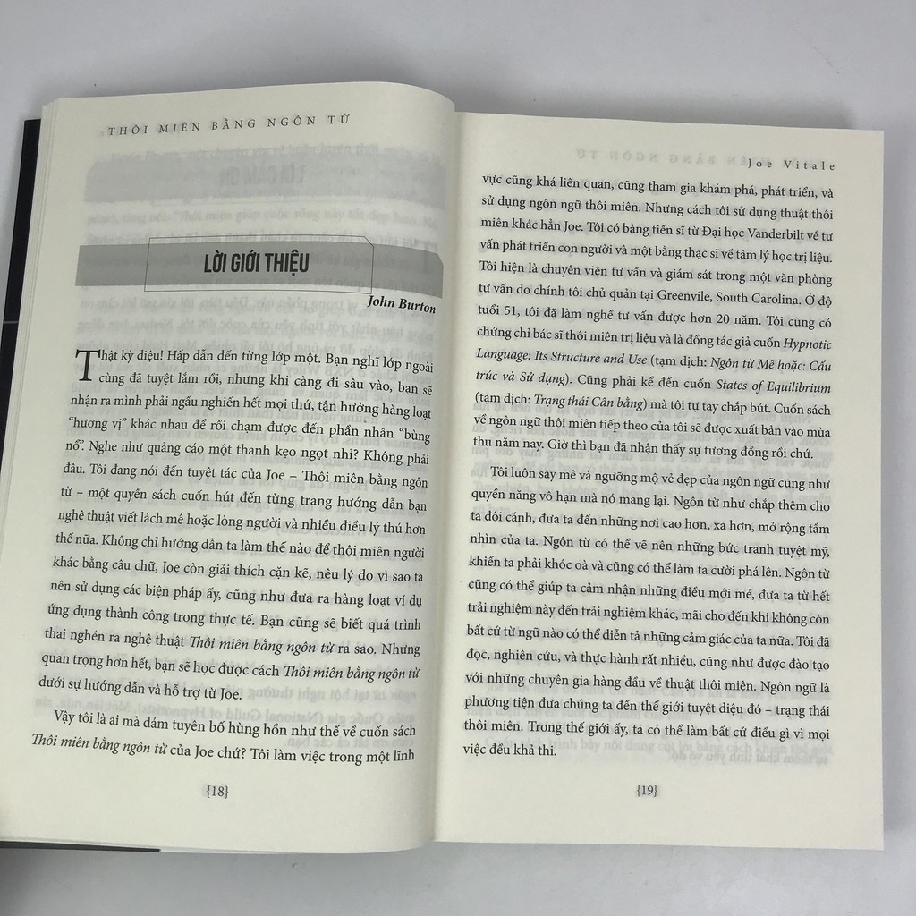 Sách - Thôi Miên Bằng Ngôn Từ - Joe Vitale (bìa đen) | BigBuy360 - bigbuy360.vn