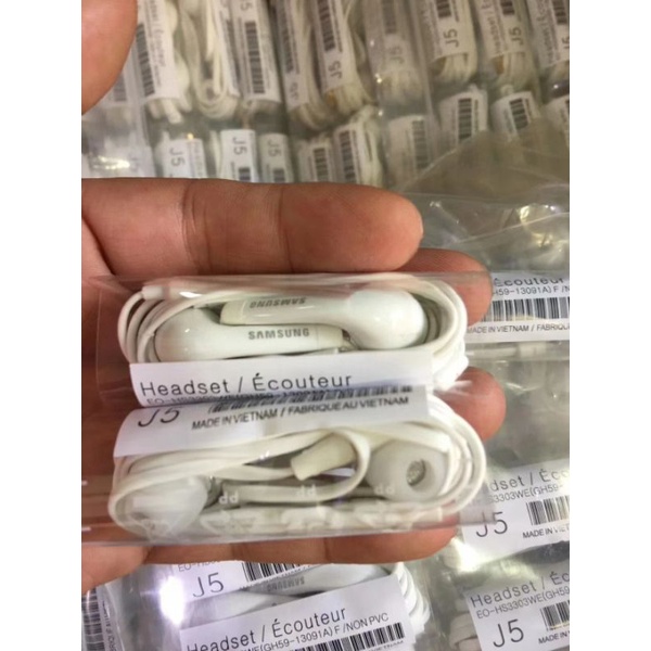 Tai nghe Samsung J5 sịn, âm thanh to