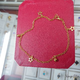 Lắc chân nữ