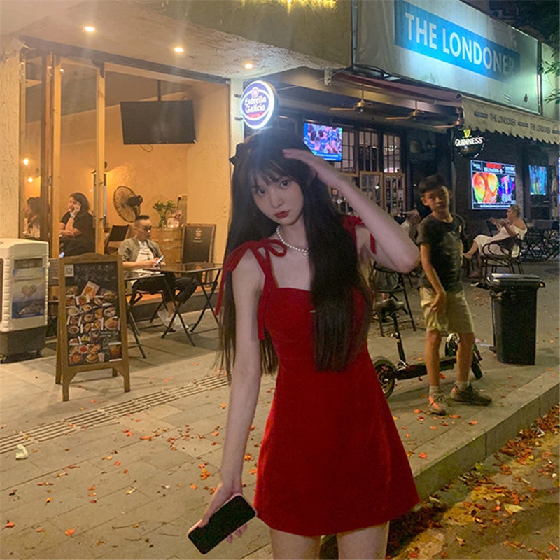 Đầm dáng ôm thắt nơ phong cách cổ điển thời trang dành cho nữ | BigBuy360 - bigbuy360.vn