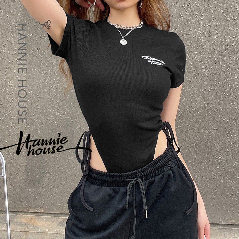 Áo BodySuit Khoét Eo Chữ Thêu Cột dây 2 bên eo