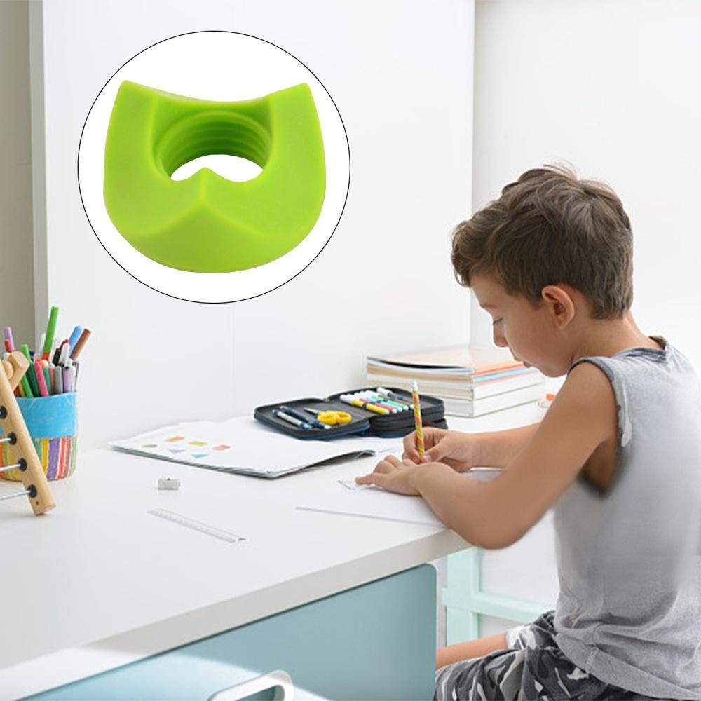 PVN49880 Dụng Cụ Hỗ Trợ Cầm Bút Bằng Silicone Có 4 Màu Tiện Lợi Dành Cho Học Sinh Giá Rẻ