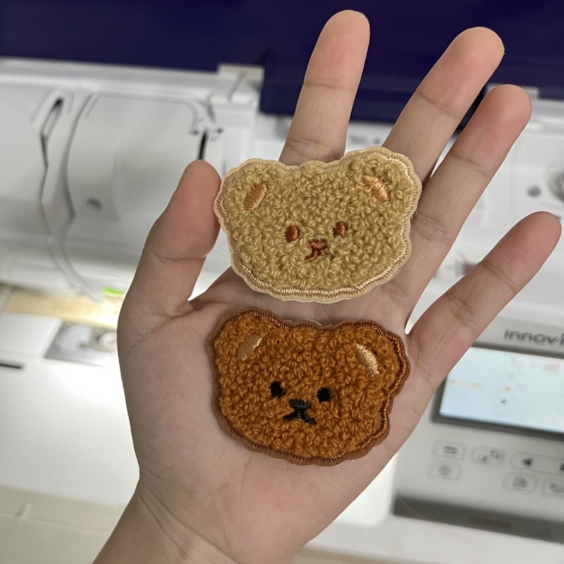 Nametag, móc khoá hình gấu thêu tên 🐻