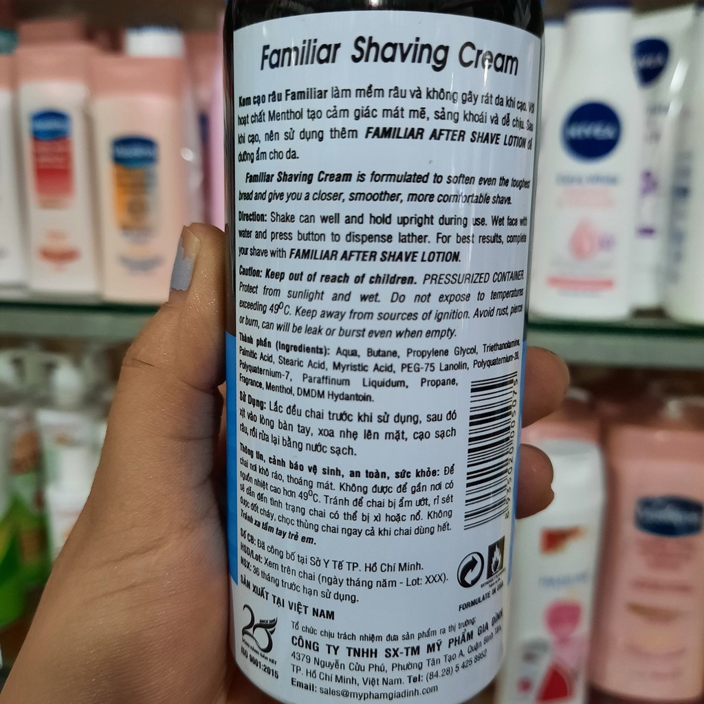 Kem cạo râu Familiar chai 150g