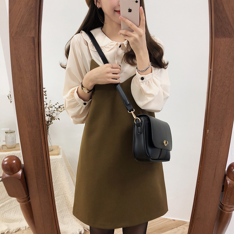 Đầm mini cổ vuông màu trơn 26966